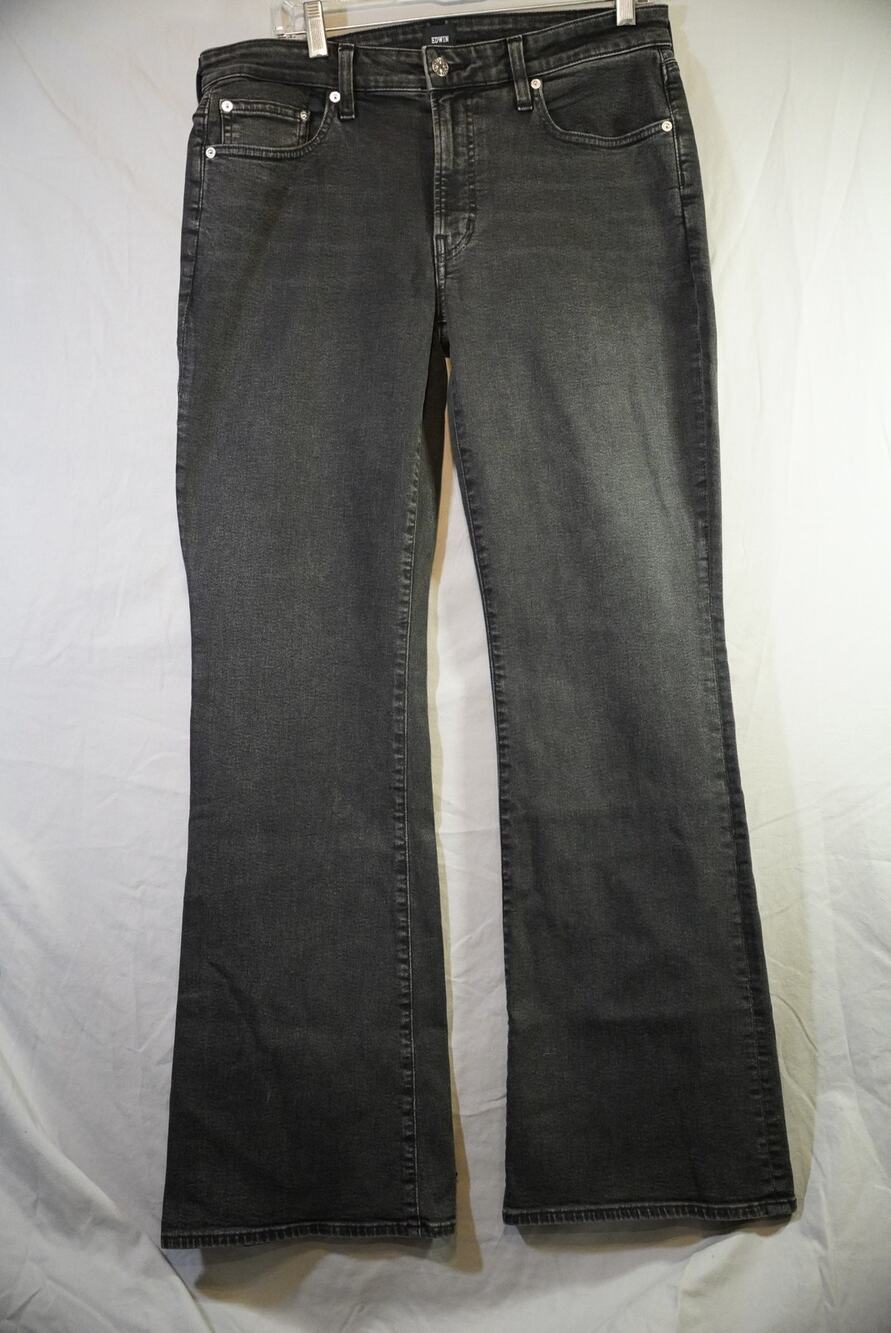 EDWIN NWT Lark Mid Rise Coated Black Bootcut Flare Jeans - Size 31 $158